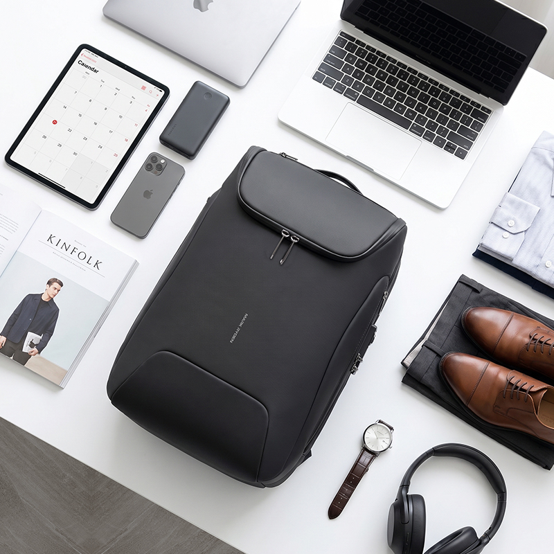 MARK RYDEN 31L スマートメンズバックパック T - Shoe Bag Travel のレビューと価格