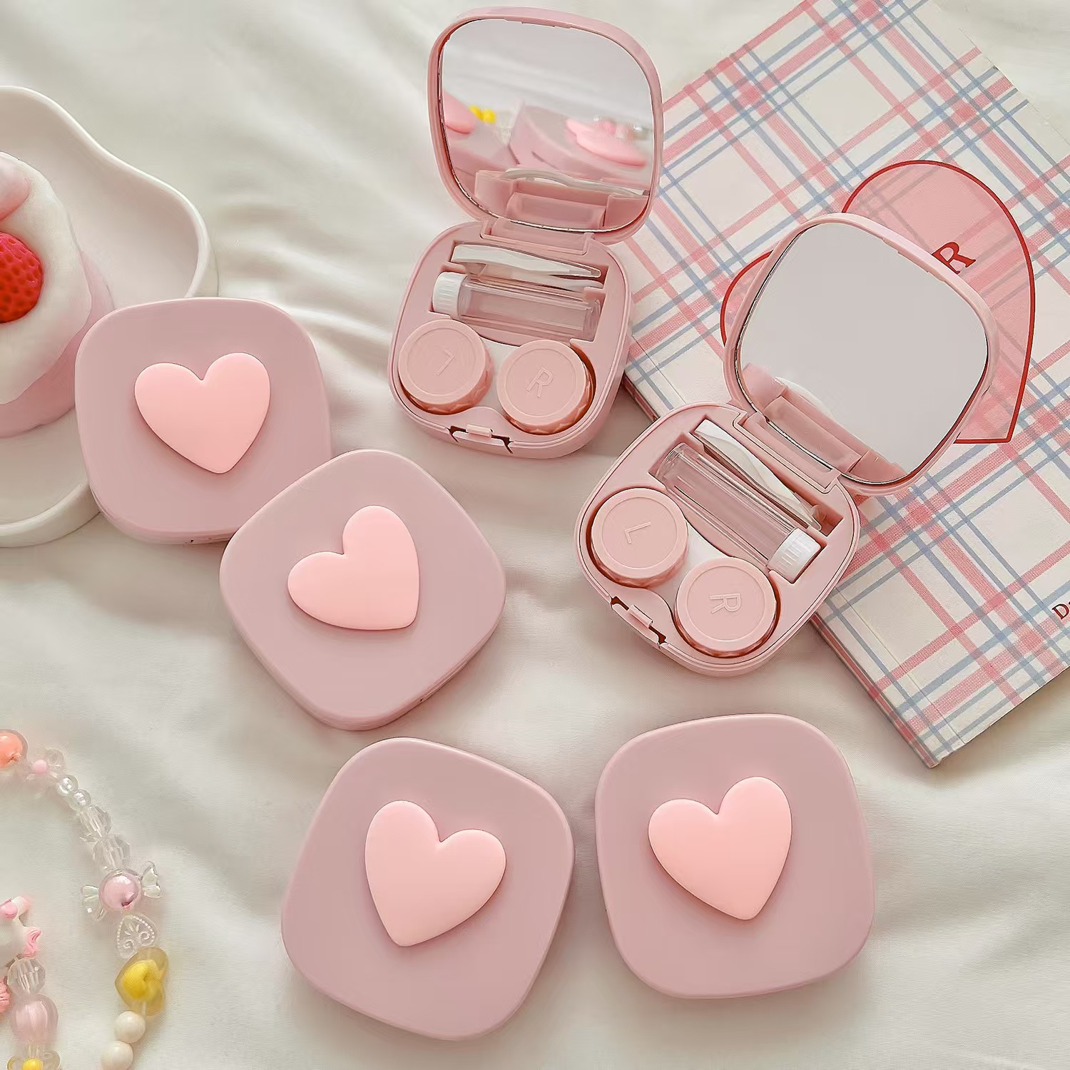 ハート コンタクト レンズ ケース ミラー付き ミニ ラブリ - Travel Accessories Kit For Women のレビューと価格