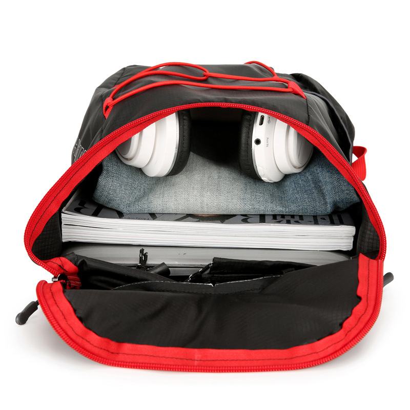 折りたたみ式ハイキングバックパック 軽量 防水 アウトドア  - Packable Daypack Foldable のレビューと価格